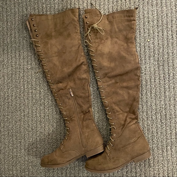 Lace Up Over the Knee boot - Picture 7 of 9